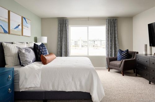 760 Rome St, Aurora CO 80019-3144 exterior