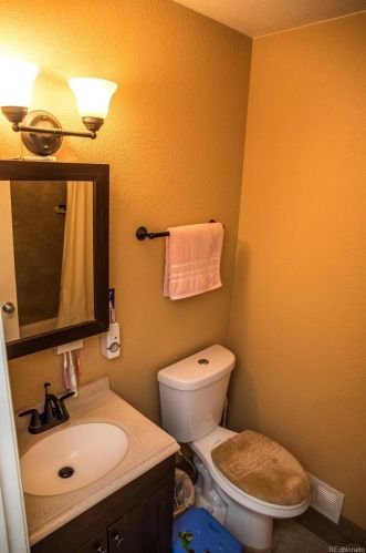 15715 13 Pl, Aurora CO 80011-7224 exterior