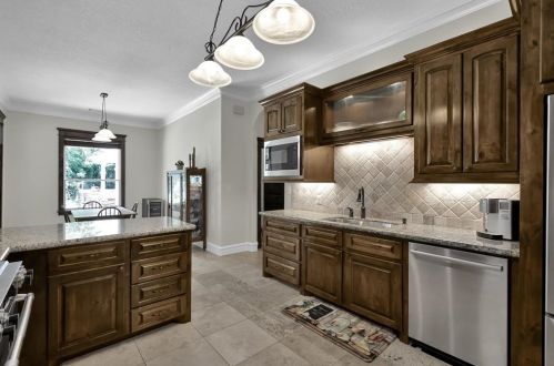 1612 Sweet Gum St, Conroe TX  77385-9530 exterior