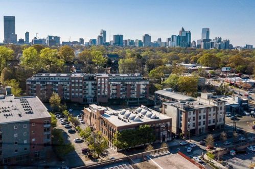 640 Glen Iris Dr, Atlanta GA  30308-2706 exterior