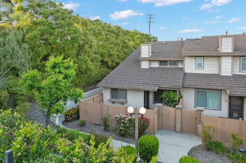 1511 Avenida Selva, Fullerton, CA 92833-1530