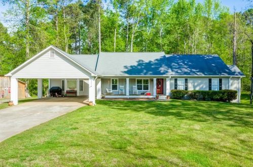 2148 Maddox Rd, Buford, GA 30519-4357