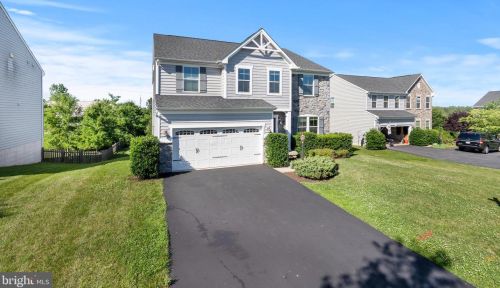 9446 Merrimont Trace Cir, Bristow, VA 20136-2902