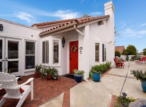 4771 Galicia Way, Oceanside, CA 92056-5121