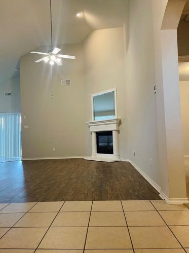 2636 Chadwick Dr, Fort Worth TX  76131-2079 exterior