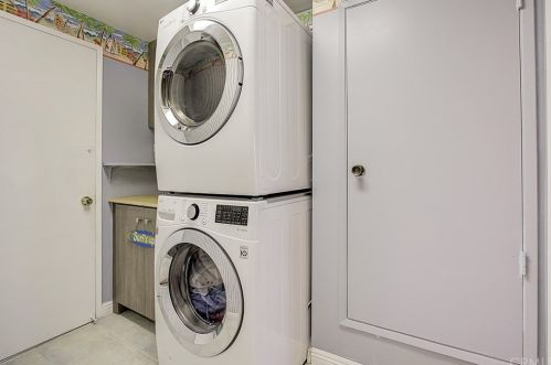 14912 Elm Ave, Irvine CA  92606-2611 exterior