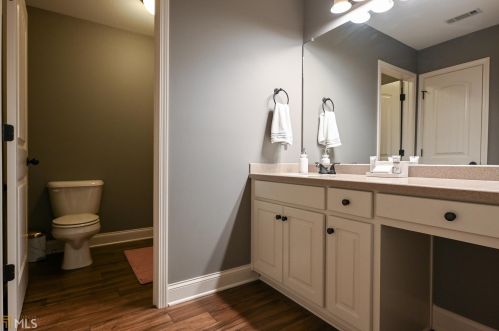 541 Lake Vista Dr, Jefferson GA  30549-4605 exterior