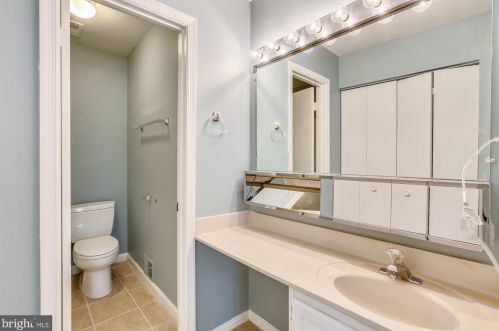 145 Kinsman View Cir, Silver Spring MD 20901-1600 exterior