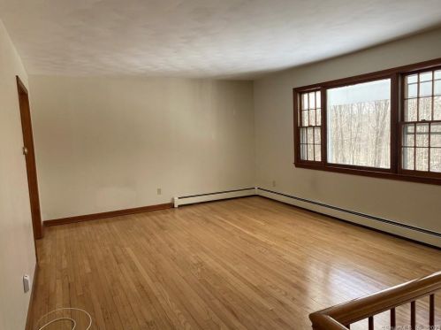 25 Skyline Dr, Colchester CT  06420-4108 exterior