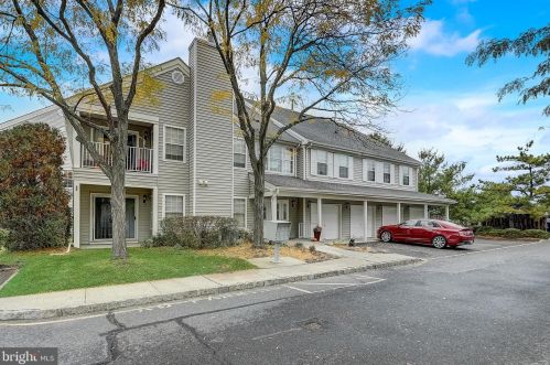 819 Roundtree Pl, Trenton, NJ 08648-2538