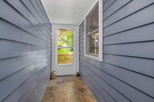 14 Worthen Rd, Portsmouth, NH 03801-4738