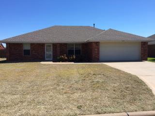 830 Huddleston Dr, Cache OK  73527-9603 exterior