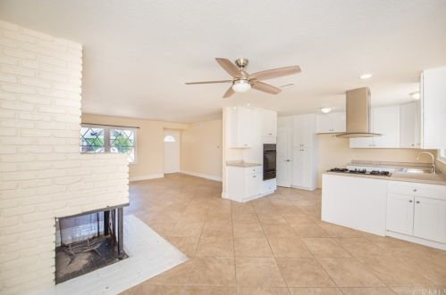 278 Batavia St, Orange, CA 92868-2534