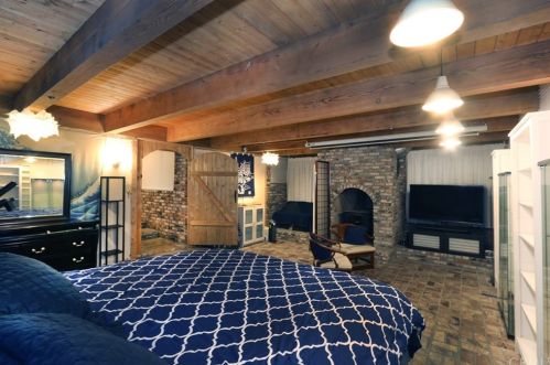 7132 Delaware St, Riverside CA  92504-3904 exterior