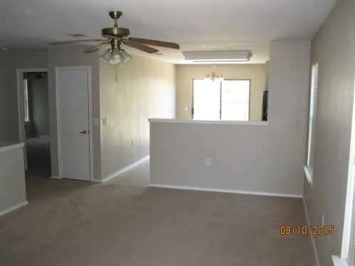 5605 Apple Orchard Ln, Austin, TX 78744-3104