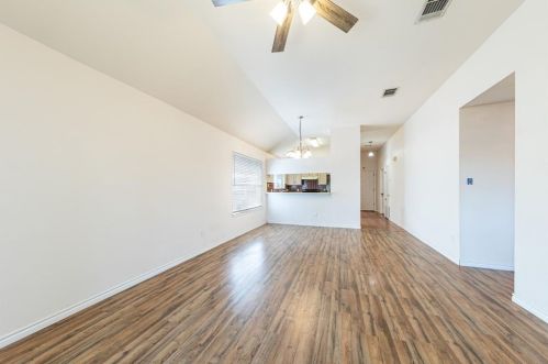 4719 Castleman Dr, Austin TX  78725-1721 exterior