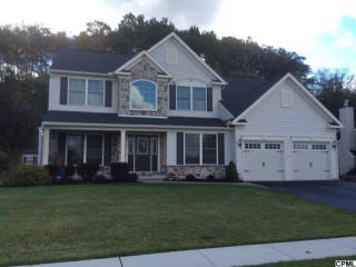 58 Sweetbriar Ln, Lebanon, PA 17046-8119