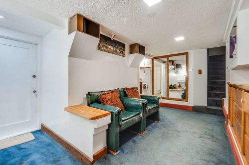 1128 Marion Dr, Glendale CA  91205-3713 exterior