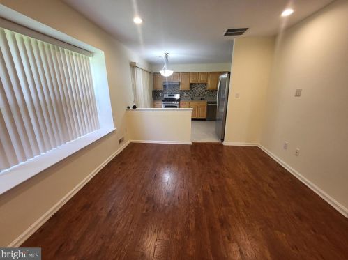 1108 Coventry Way, Mount Laurel NJ  08054-6706 exterior