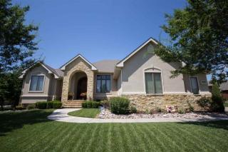 707 Bel Arbor St, Derby, KS 67037-7301