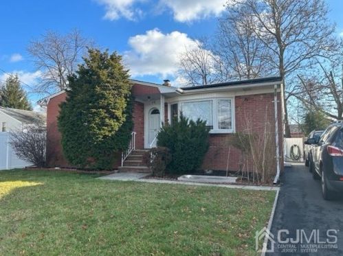 88 Brown Ave, Iselin, NJ 08830-2517