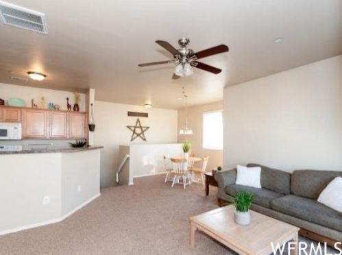 6617 Ivy Gable Dr, Taylorsville, UT 84081-5172