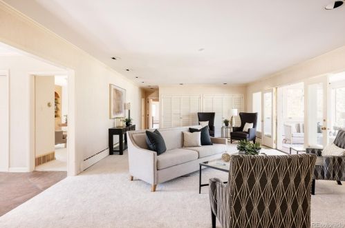 3360 Columbine Cir, Englewood CO 80113-7605 exterior