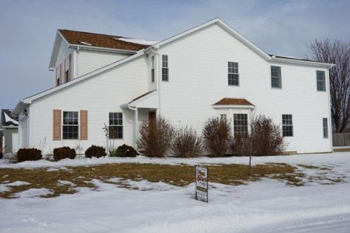 1405 Indian Dr, Swygert, IL 61764-9196