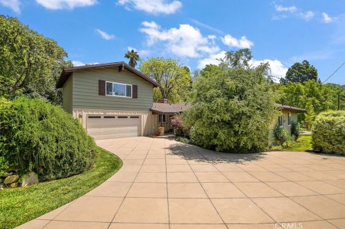 5224 Briggs Ave, Glendale, CA 91214-2201