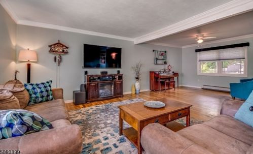 505 Hamilton Dr, Hackettstown NJ  07840-1430 exterior