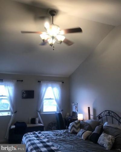 1539 Jefferson Ct, Lancaster PA  17602-1245 exterior