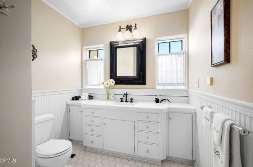 1149 Cordova Ave, Glendale CA  91206-2115 exterior