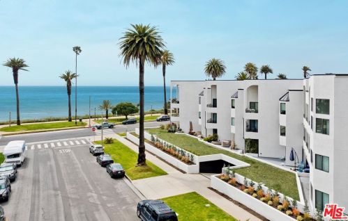 311 Ocean Ave, Santa Monica CA  90402-1407 exterior