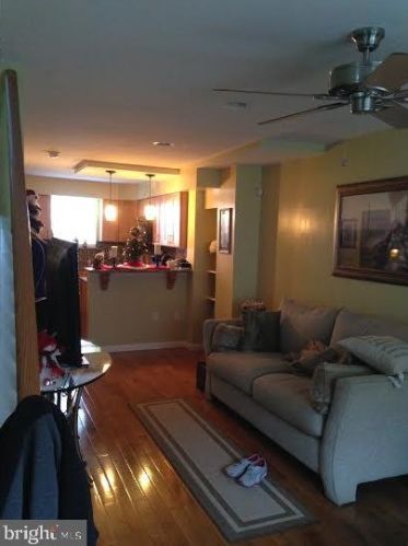 411 Greenwich St, Philadelphia, PA 19147-6522