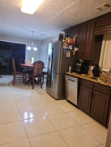 3419 Pleasant View Ct, Loganville, GA 30052-7890