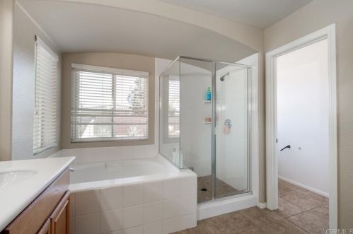 1430 Stanislaus Dr, Chula Vista CA  91913-1478 exterior