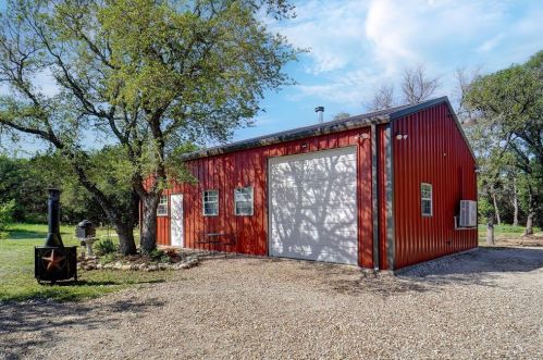 1500 County Road 2850, Kopperl, TX 76652-4836