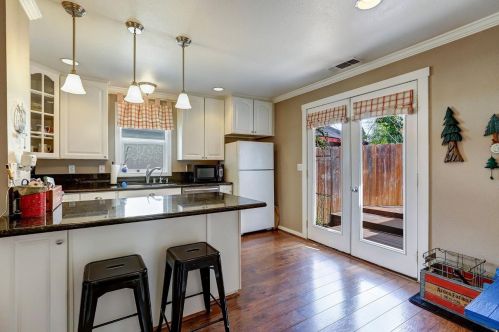 309 Marshall St, Grass Valley, CA 95945-7211