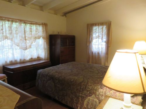 16 Cheshire Rd, Rindge, NH 03461-5109