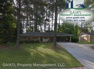 5508 Five Forks Trickum Rd, Stone Mountain, GA 30087-3046