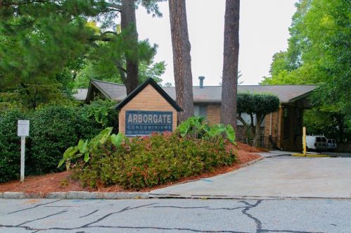 115 Biscayne Dr, Atlanta GA  30309-1003 exterior