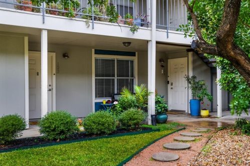 2450 Ashdale Dr, Austin, TX 78757-8121