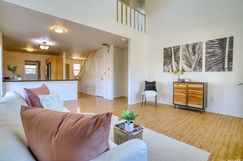 86276 Leihoku St, Nanakuli, HI 96792-5000