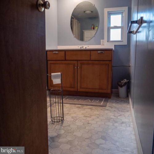 4207 Leah Ave, York PA  17315-5506 exterior