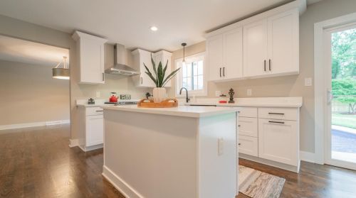 1135 Tulip Ln, Hammond IN  46321-3022 exterior