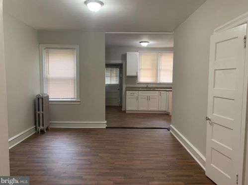 5927 4 St, Philadelphia PA 19140-2416 exterior