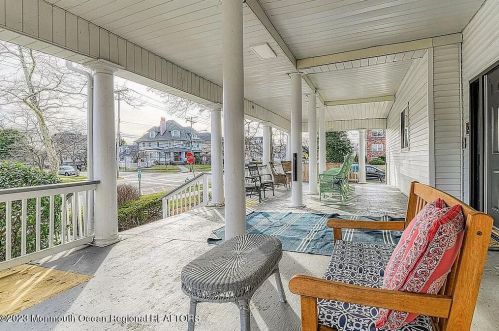 321 6th Ave, Tinton Falls, NJ 07712-5568