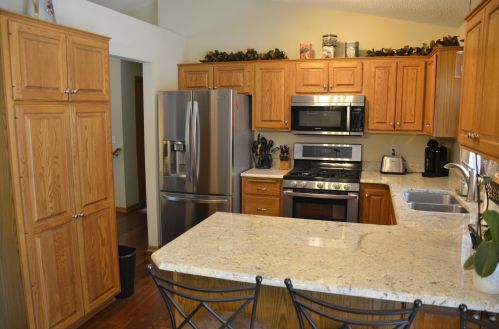 14746 Yosemite Ave, Prior Lake, MN 55378-4907