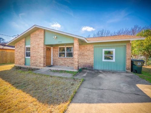 2204 Rifle Bend Dr, Georgetown, TX 78626-8633
