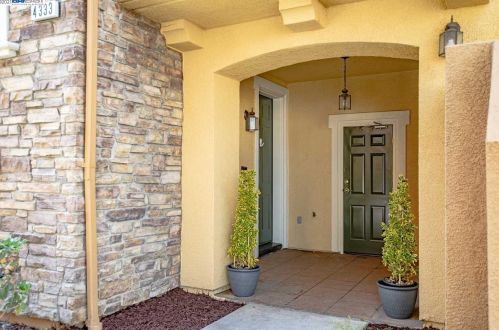 4333 Fitzwilliam St, Pleasanton, CA 94568-4575